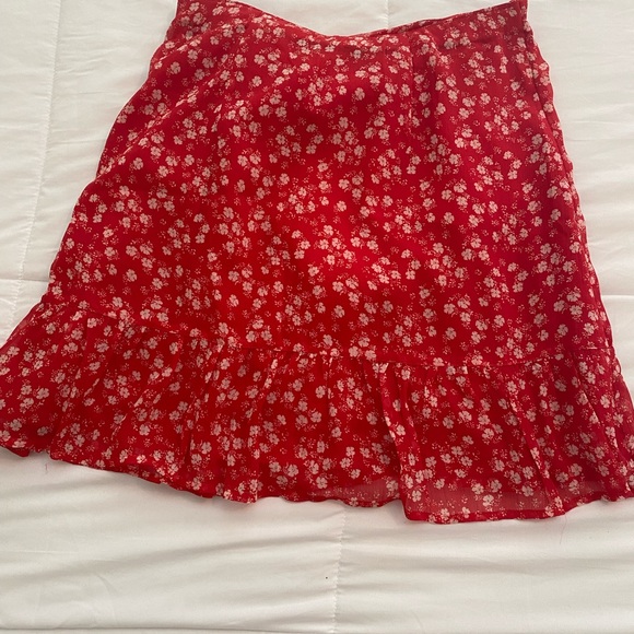 Skirt - Picture 3 of 4